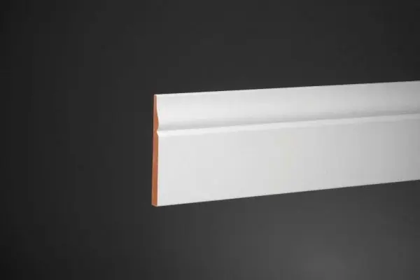 Плинтус Ultawood Base 5748 83х9х2440 мм